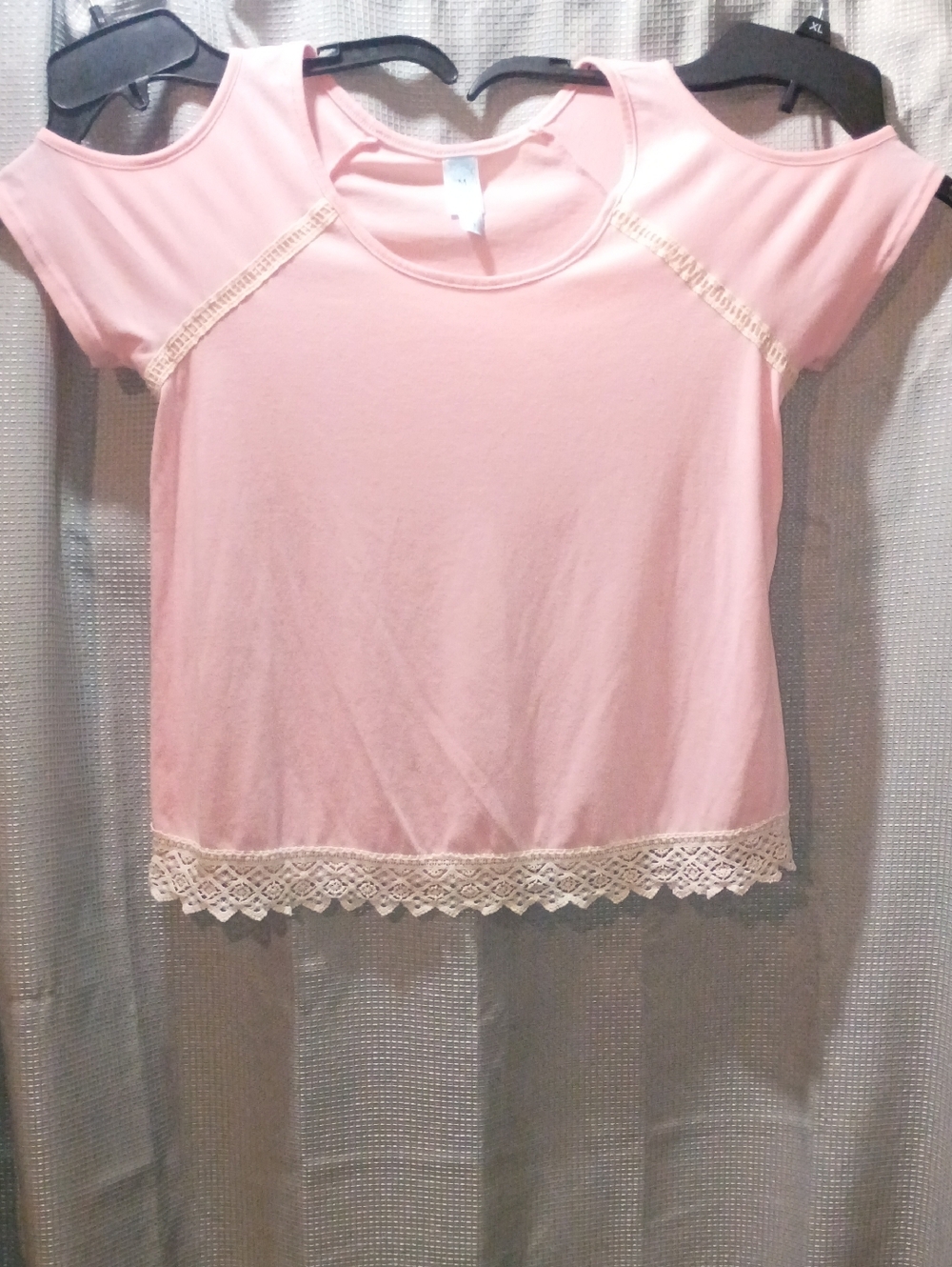 Women's Pink Lace-Trim Cold-Shoulder Blouse